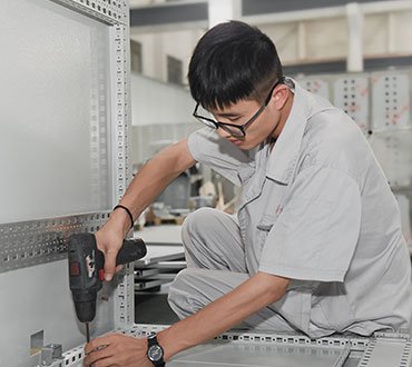 electrical-enclosure-assembly